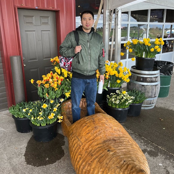 Meet your Posher - Picture 7 of 16